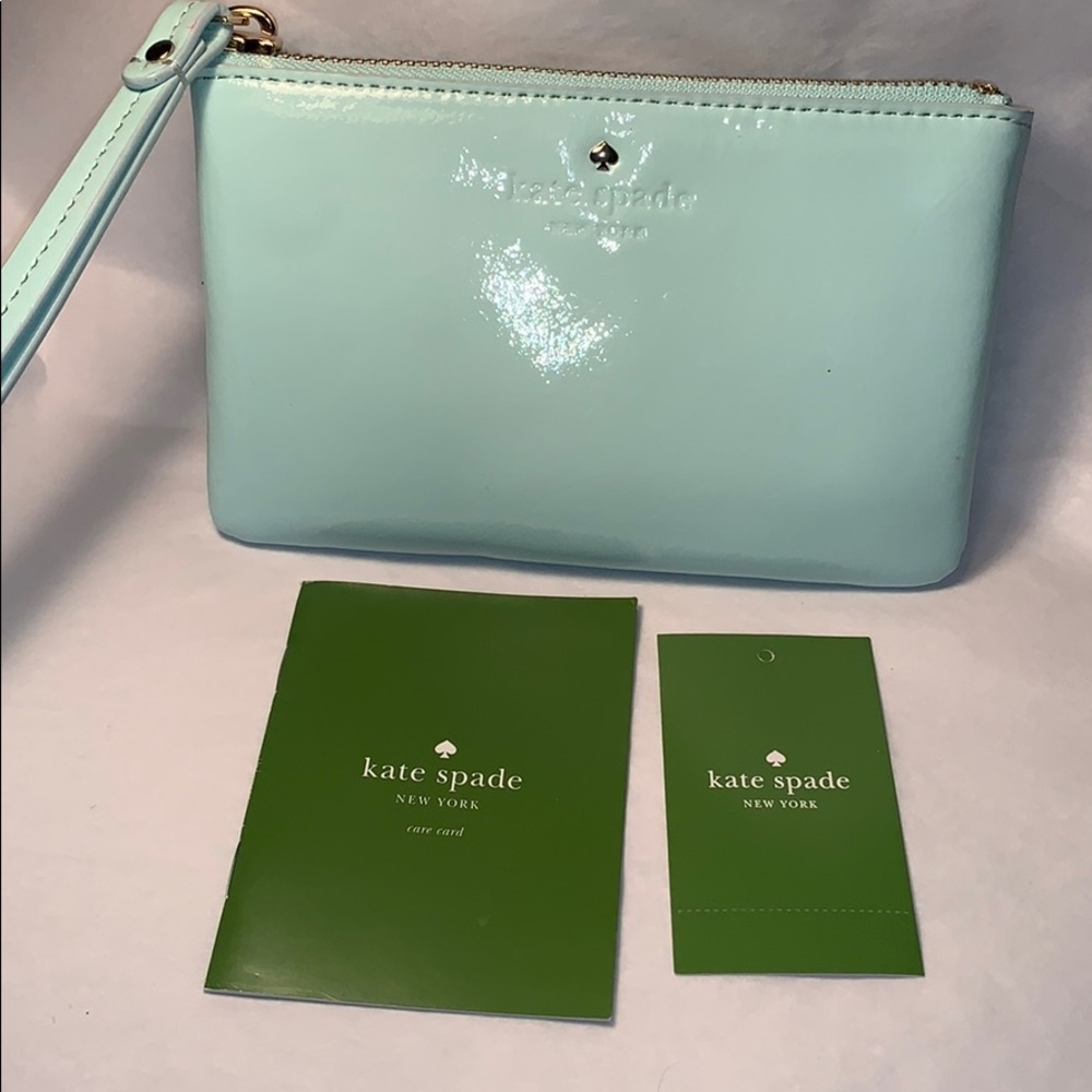 NWT Kate Spade wristlet/wallet Light Tiffany Blue